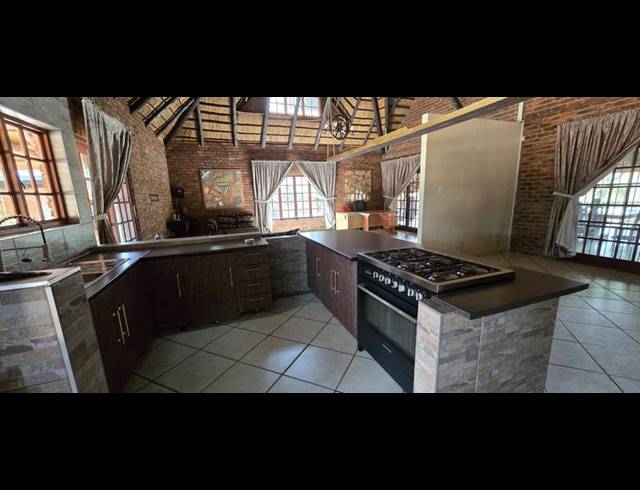 FARM FOR SALE IN BULTFONTEIN AH